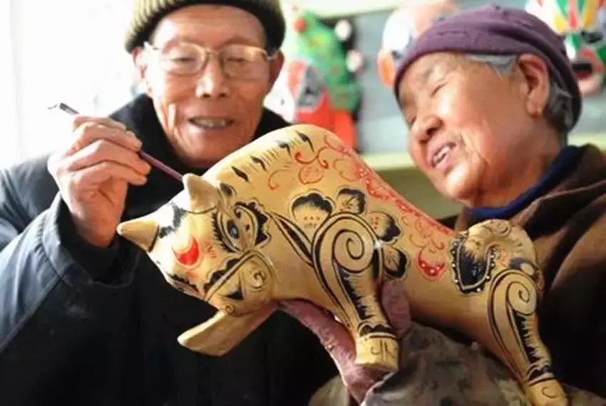 寶雞人的新寵 西府萌豬何以超越小豬佩奇成為收藏界新星？